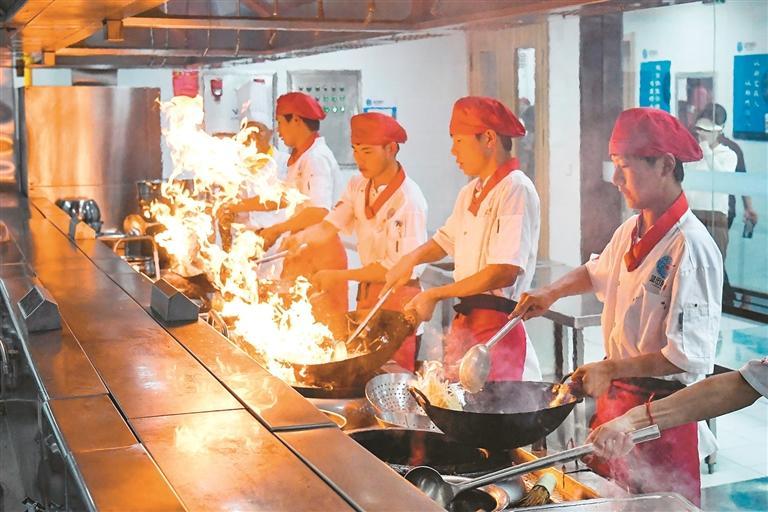 千万工程绘新景和美乡村入画来(图2)