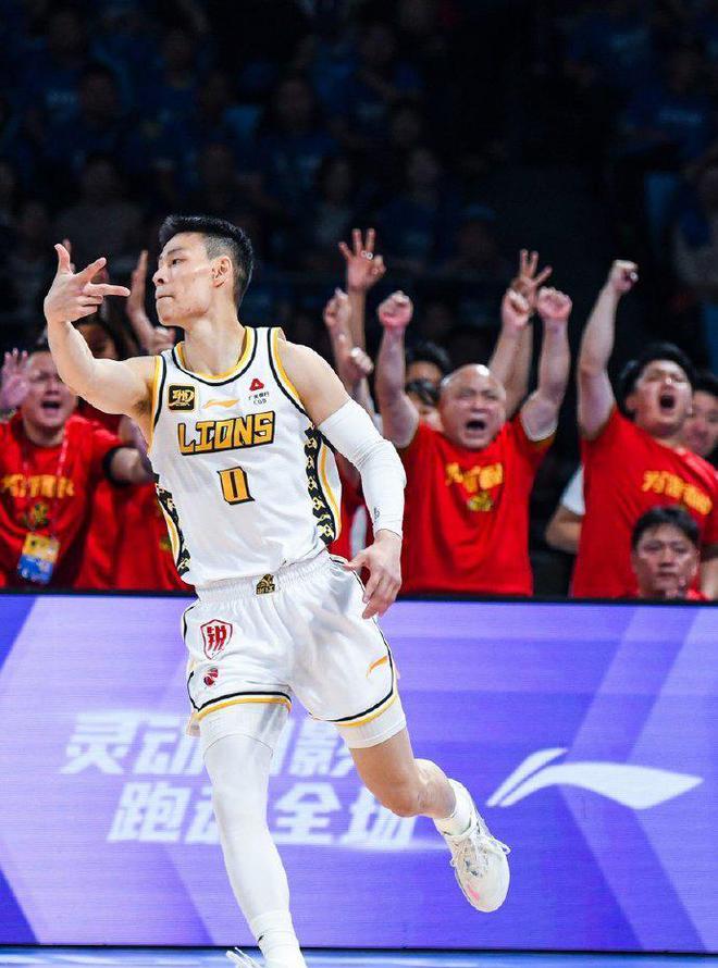 广厦狂胜首钢33分！6人上双！林秉圣22分5断布朗22分胡金秋15分(图4)