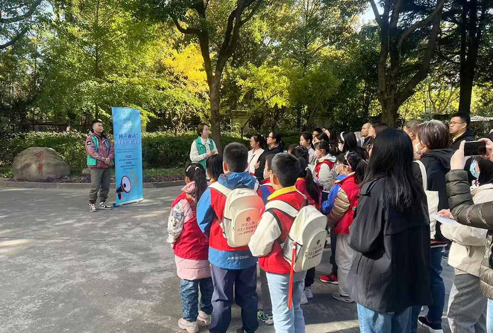 浦东新区环境监测站办公室：架桥筑梦书写环保华章(图3)