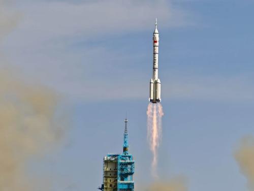 圆满成功！“神舟二十”准确入轨！迄今已有41名中国人进入太空(图4)